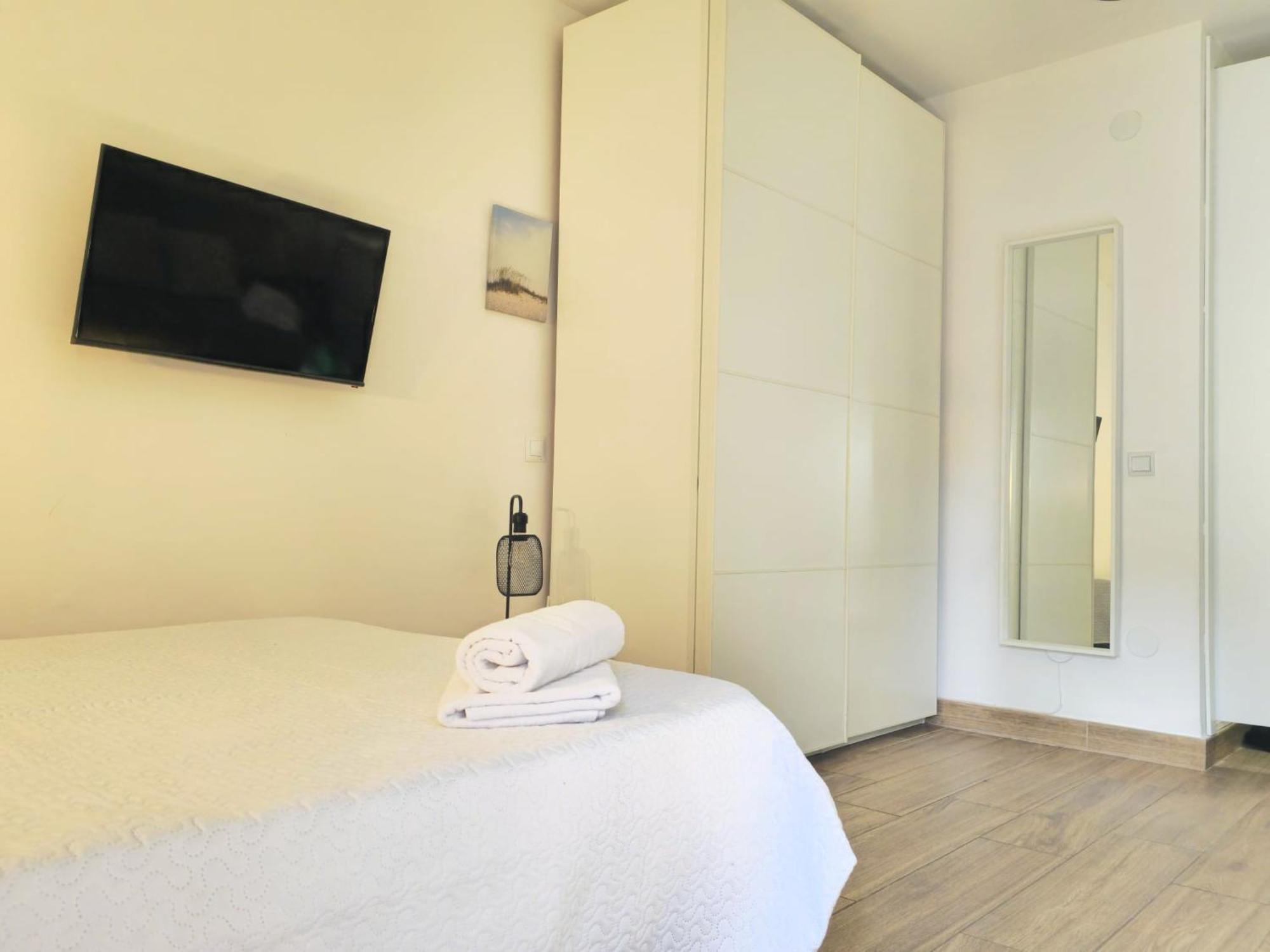 Jupiter Apartment เบนัลมาเดนา ภายนอก รูปภาพ