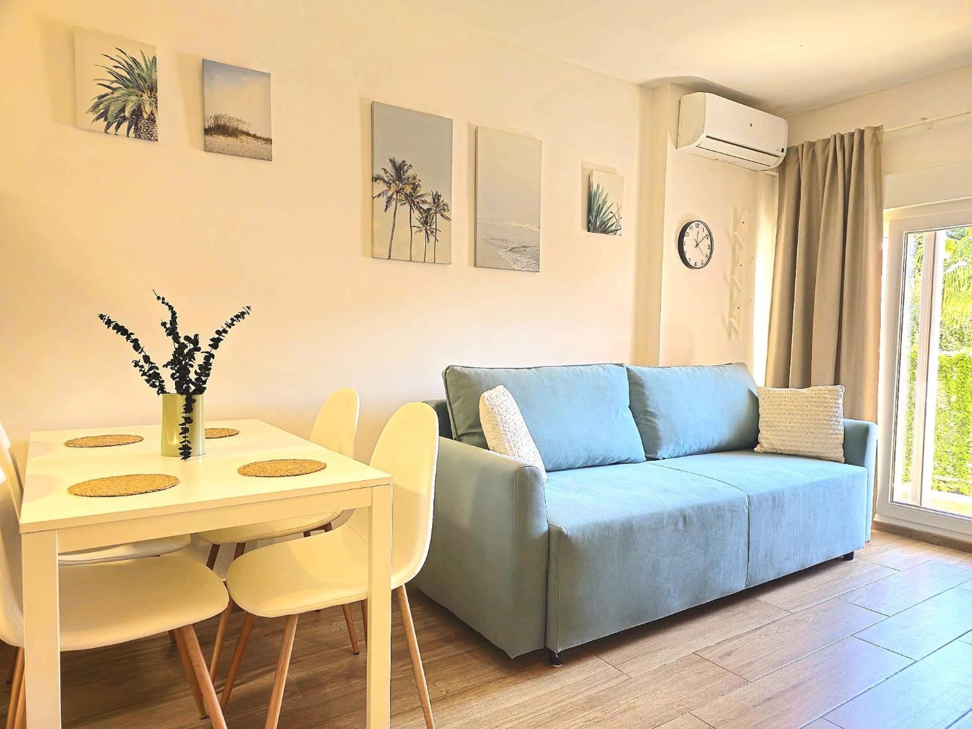 Jupiter Apartment เบนัลมาเดนา ภายนอก รูปภาพ